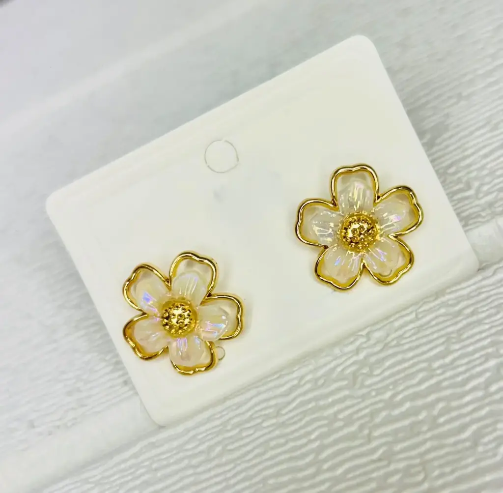 white flower earrings