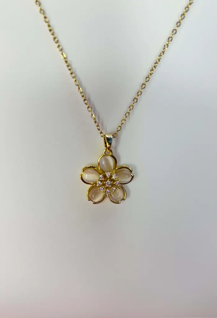 Pearl Blossom Necklace