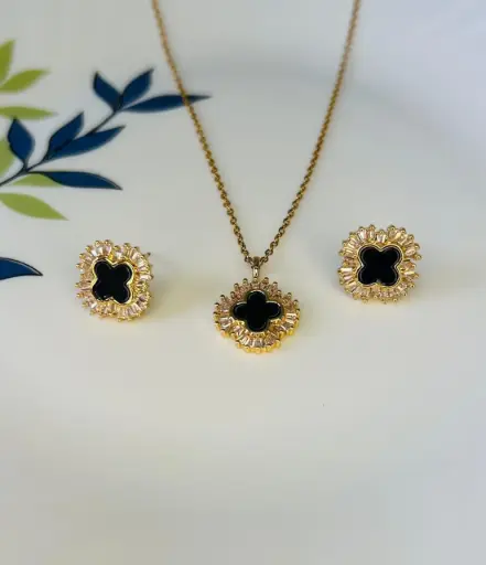 [SM-2] Black Grace Bloom Pendant & Stud Se