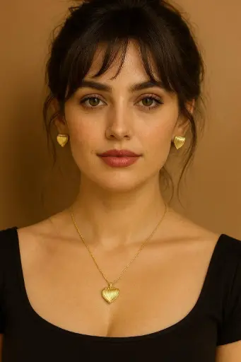 [SH-45] Golden Heart Earrings Pendent Set